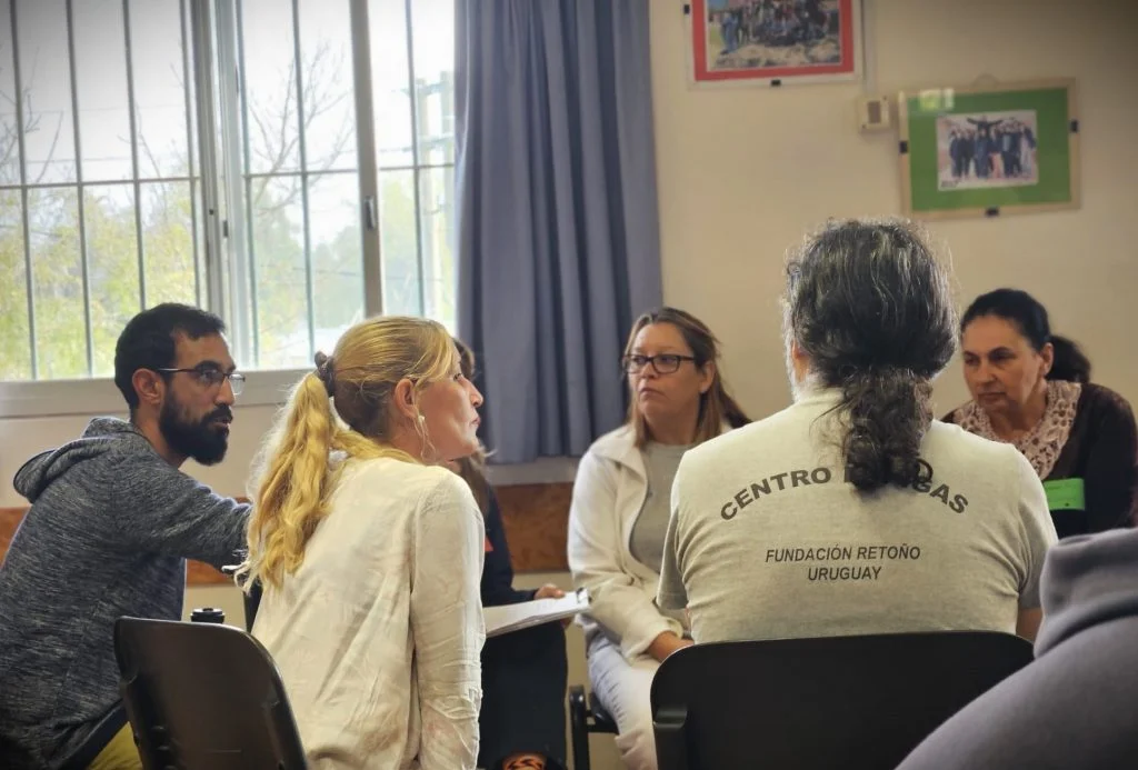 Foto-Reunion-1024x693 - nosotros